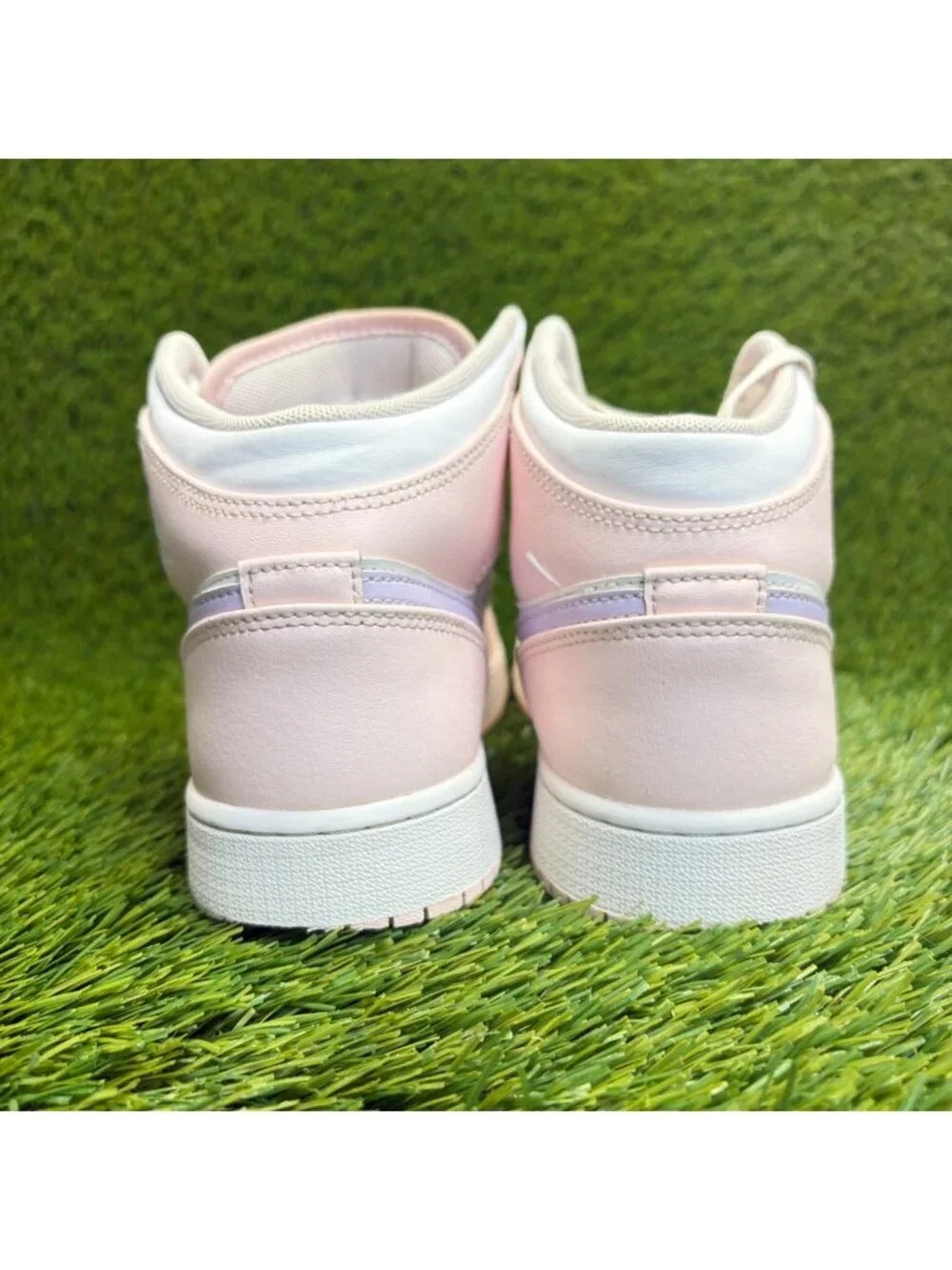Nike Air Jordan 1 Mid Girls Size‎ 7Y Pink White Athletic Leather Shoes Sneakers